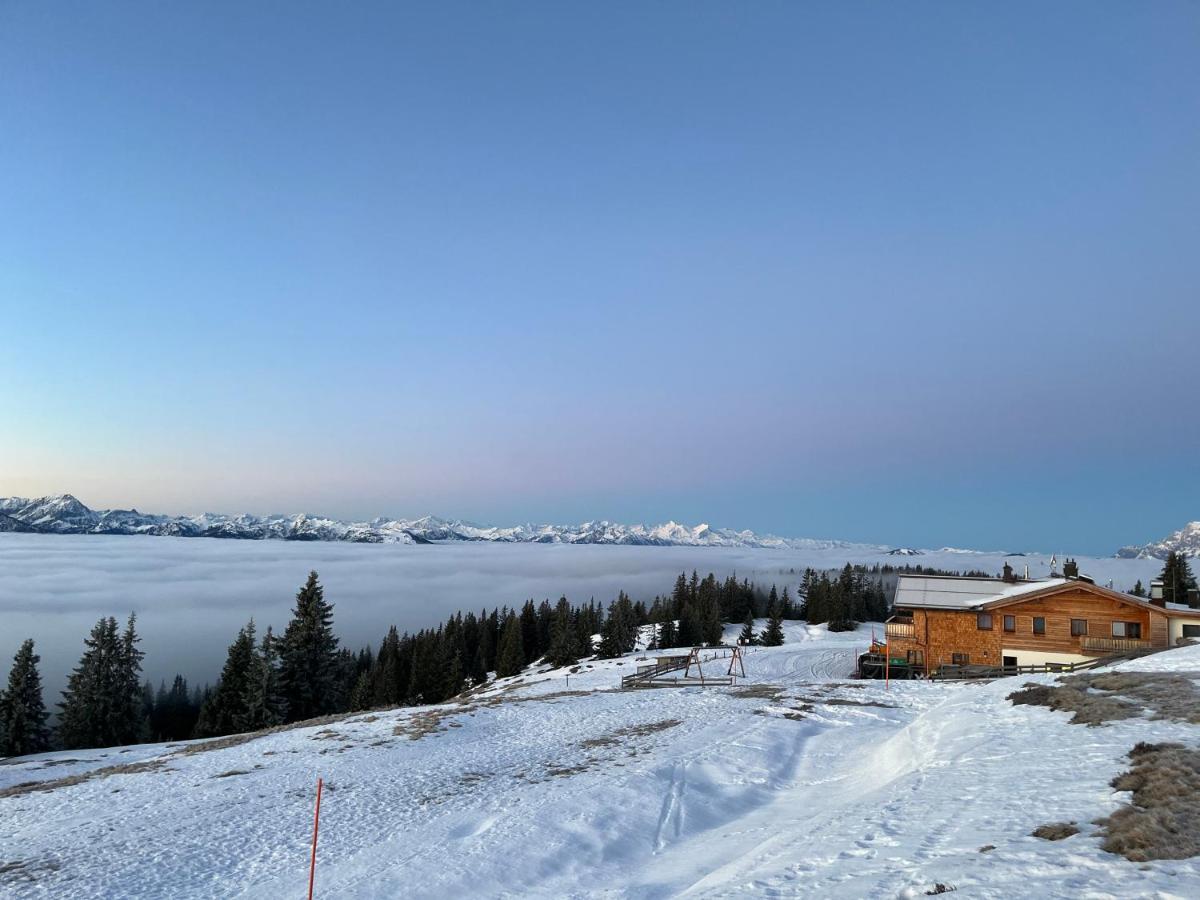 Radstaedter Huette Im Winter Nicht Mit Dem Auto Erreichbar Wunderschoene Alleinlage Schwemmberg 외부 사진